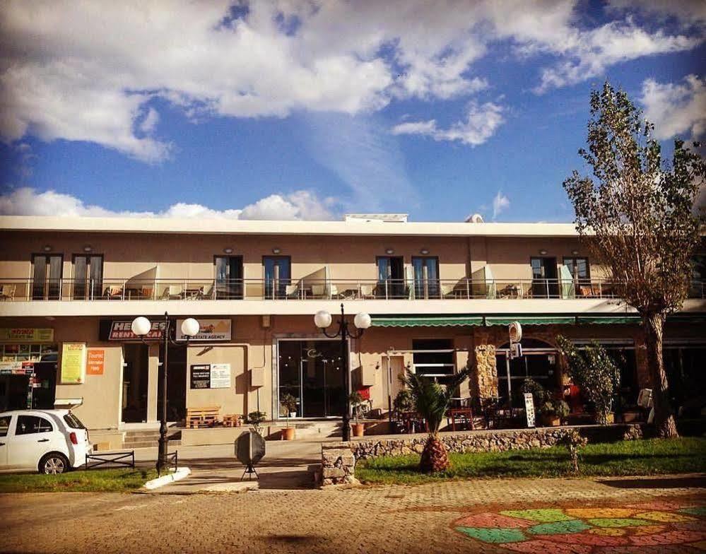 Castell Отель